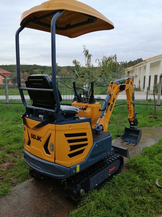 Mini escavadora 1.2T SDJK com 95h de trabalho
