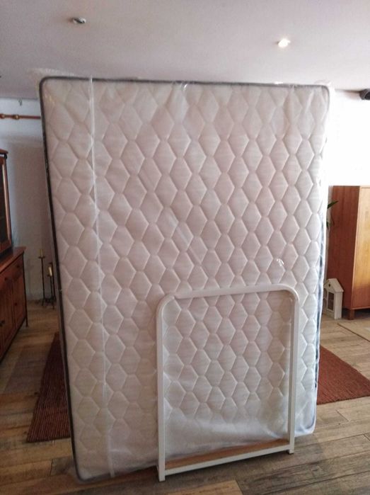 Colchão casal 183 x 133 Ortopédico, NOVO.