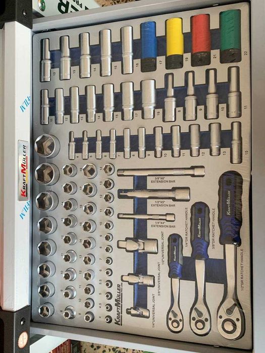 Carrinho de ferramentas 8 gavetas cheias