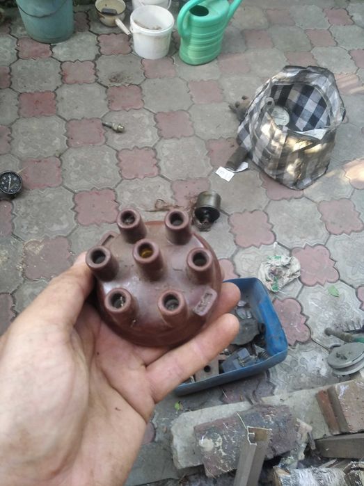 Крышка распределителя зажигания бігунок ГАЗ