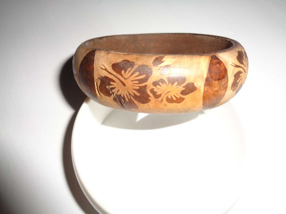 Rękodzieło Piękna Bransoletka drewniana