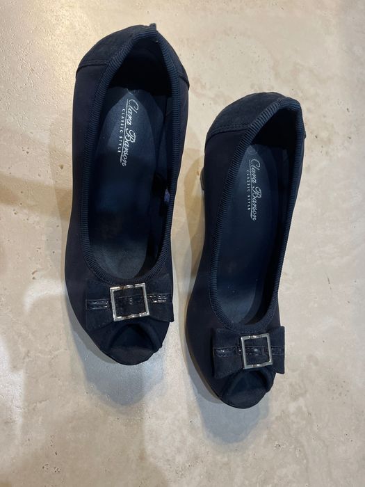 Buty na koturnie