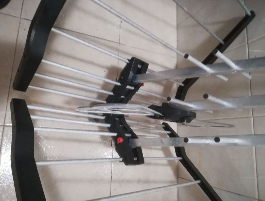 Antena TV                 .