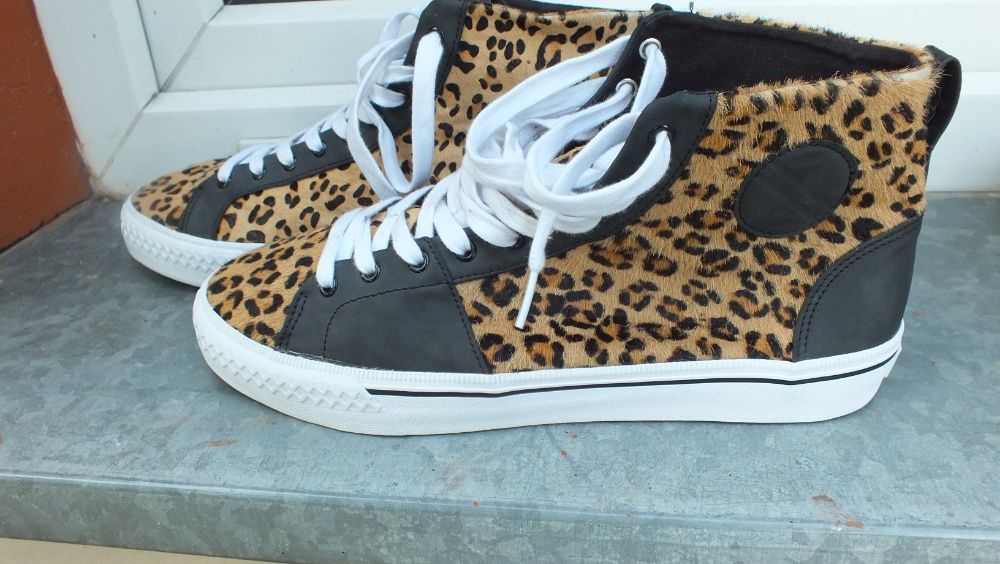 Super buty sportowe wysokie skóra Duane Peters roz 44