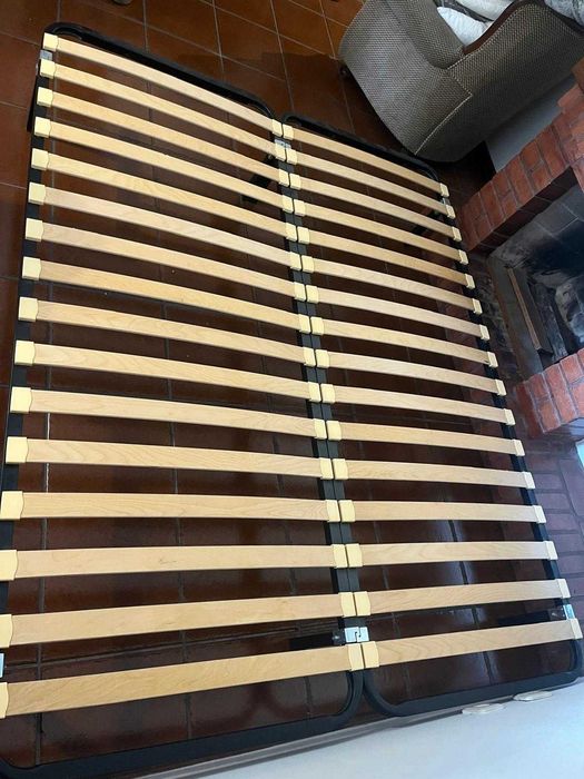 Cama completa IKEA com colchão Hövåg – 160x200 cm