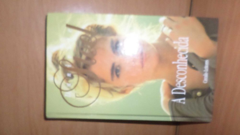 Danielle Steell / 2 títulos