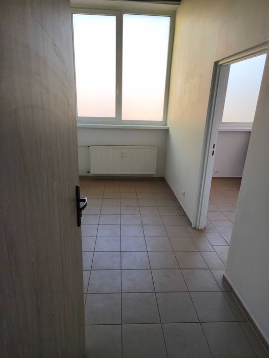 Lokal handlowo usługowy na wynajem, ponad 70m2