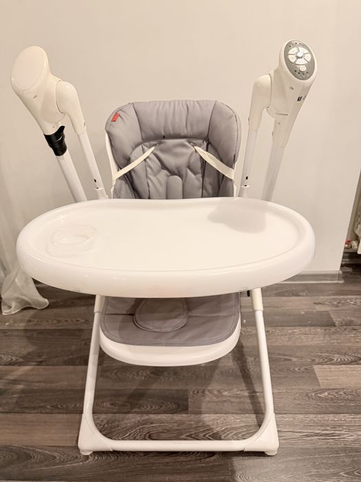Стілець для годування 3в1 Carrello Triumph