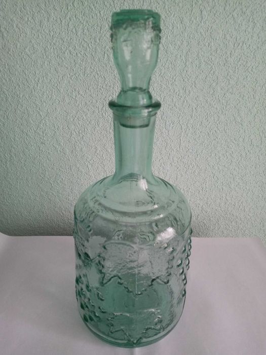 продам графин виноград