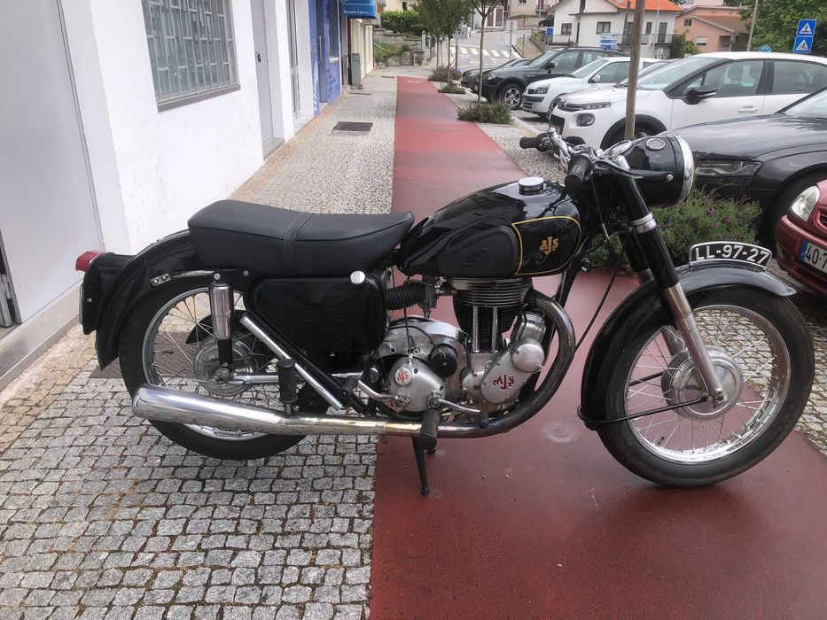 Motociclo A.J.S 500cc (1956)