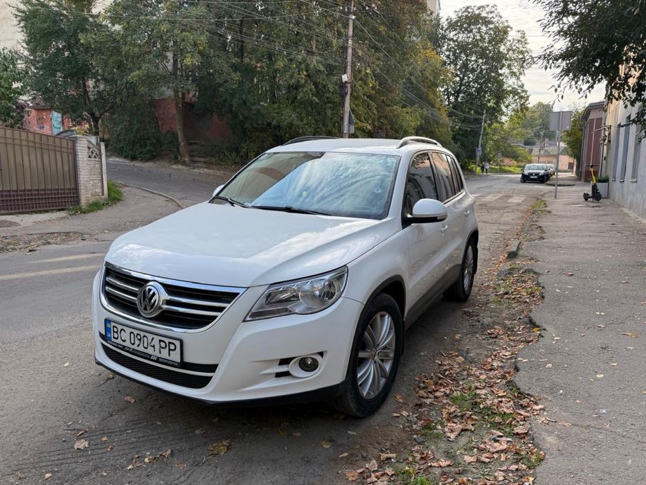 Продам авто Volkswagen Tiguan