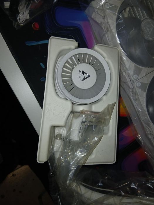 Water cooler da Artic