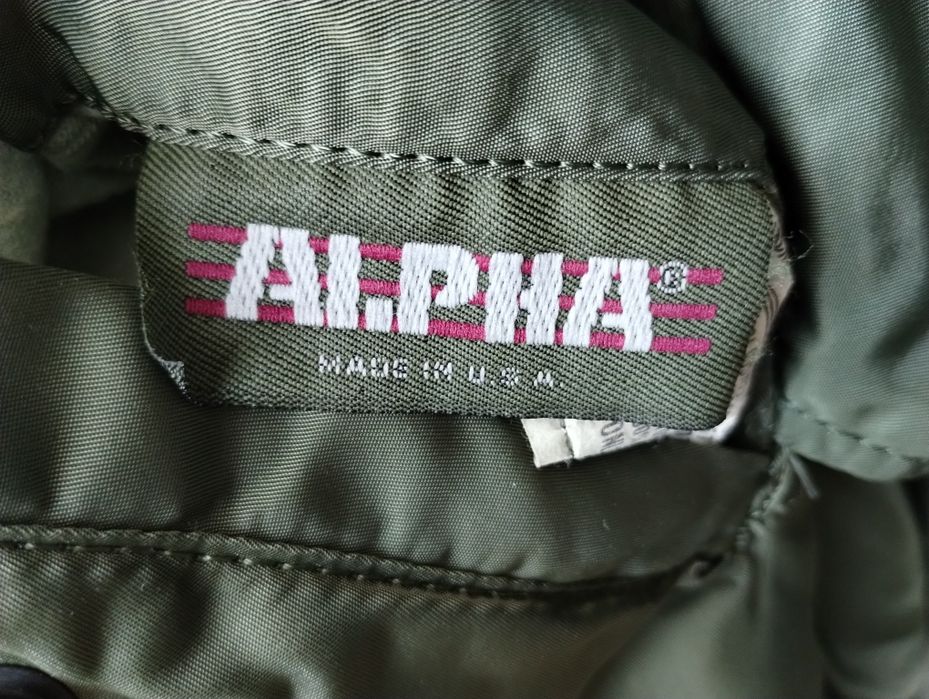 Alpha Industries MA-1 made in usa 80s Ideal zipper olive green