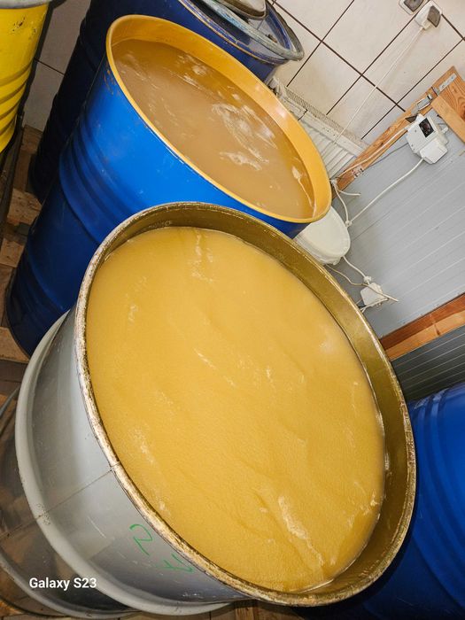 Miód pszczeli z własnej pasieki