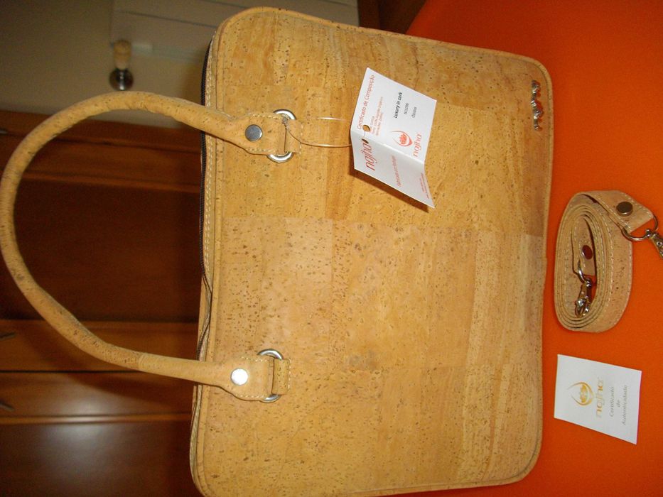 Mala cortiça para computador portátil