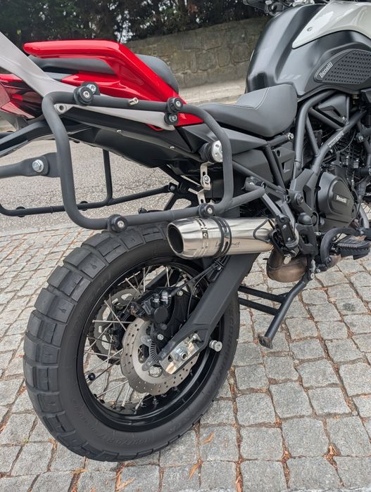 Benelli trk 702 x 2025