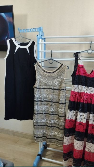 Плаття святкові  46-48-50