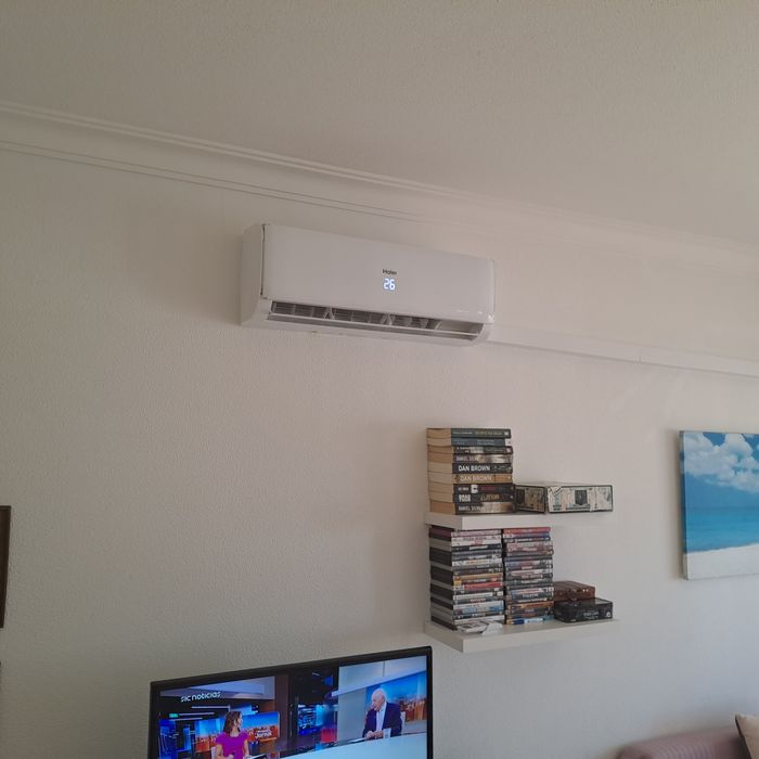 Férias Algarve - T2 com garagem na Praia da Rocha.