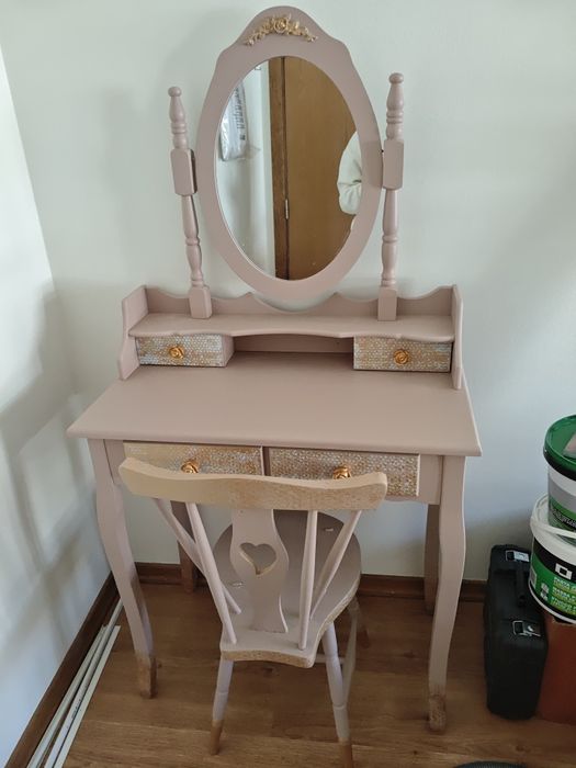 Conjunto quarto - tocador com cadeira + mesa de cabeceira