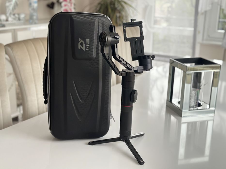 Zhiyun Crane 2 follow focus