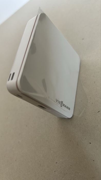 Кімнатний бездротовий термостат ViCare (on/off) Viessmann