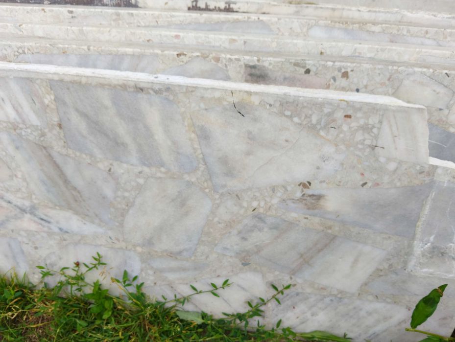 Parapety z lastryka (terrazzo) – 8 szt., różne wymiary
