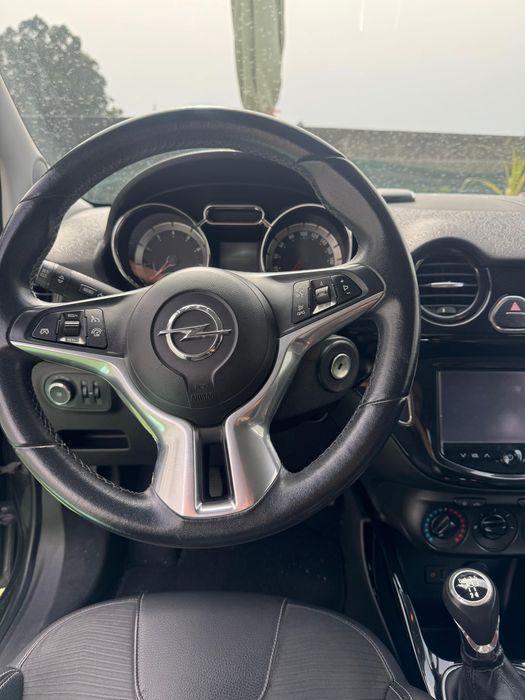 Opel Adam, Gasolina