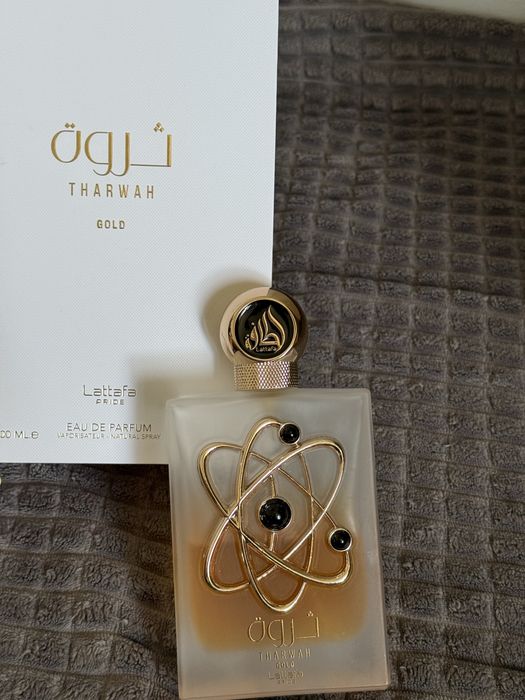 LATTAFA THARWAH GOLD woda perfumowana unisex, 100 ml