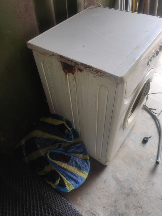 Стиральная машина Indesit w105 tx