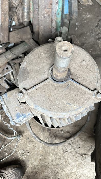 Мотор на 11kw.