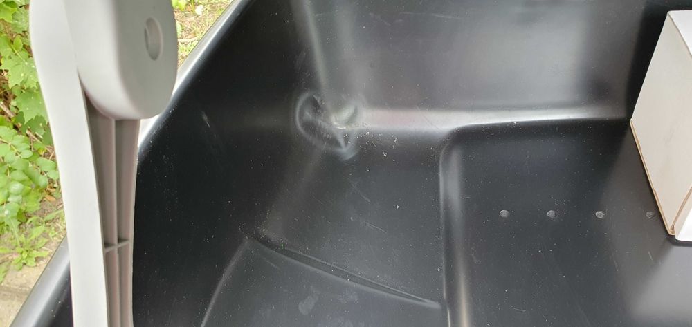 Box dachowy 320 ltrów