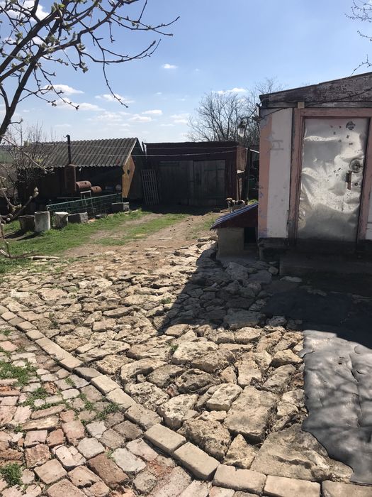 Продаємо будинок