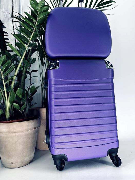 Nowy zestaw walizek - walizka i kuferek, torba / walizki podróżne