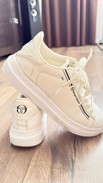 Шкіряні кросівки Sergio Tacchini