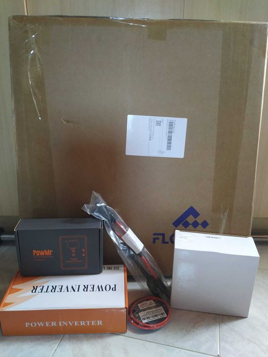 Kit de energia solar - Fotovoltaico - 2 x Painéis + Bateria + Controlador + Inversor