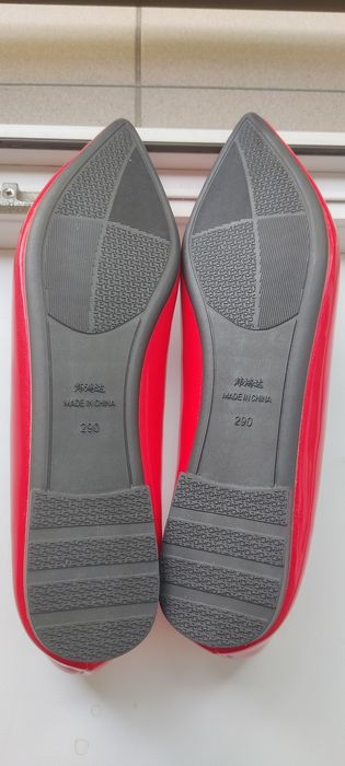 Lakierowane balerinki wkładka 29,5 cm