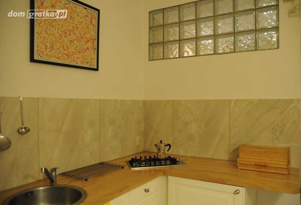 Duży pokój z balkonem na klimatycznej Saskiej Kępie - tuż obok Centrum