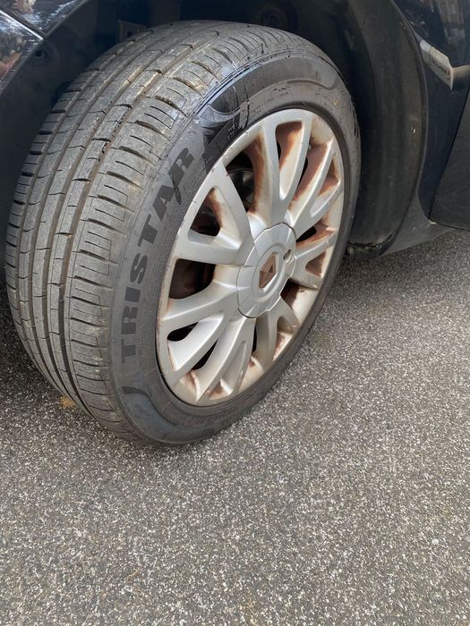 Renault Clio 1.2 16V Rip Curl