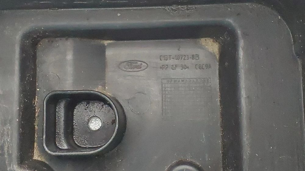 Base / caixa da bateria FORD B-Max (JK)