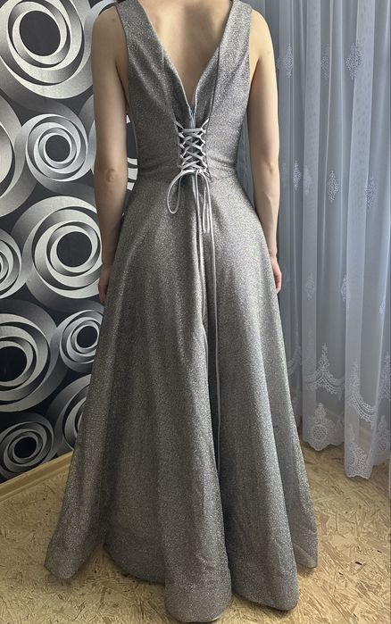 Випускне/вечірнє плаття