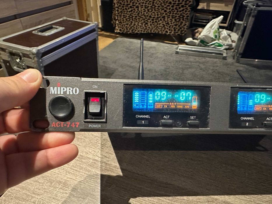 MIPRO ACT-747  nadajniki -Mipro Act mikrofony- Mipro MU-53HNS-1M