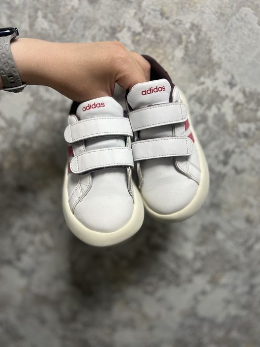 Кросівки adidas Disney Minnie Mouse Grand Court