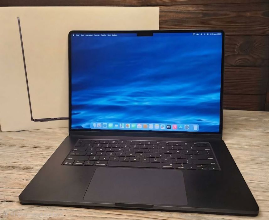 MacBook Air 15 2025 M4 Midnight (MW1L3) / от 42.750 грн / emojiestore