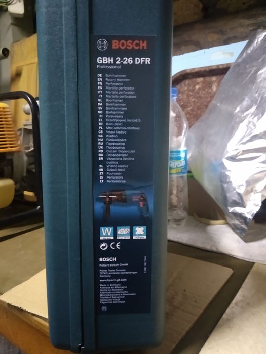 Перфоратор Bosch Professional