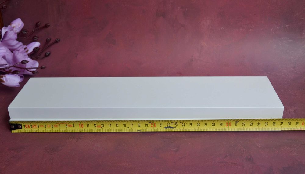 Біла пряма полка, настенная декоративная гладкая полочка