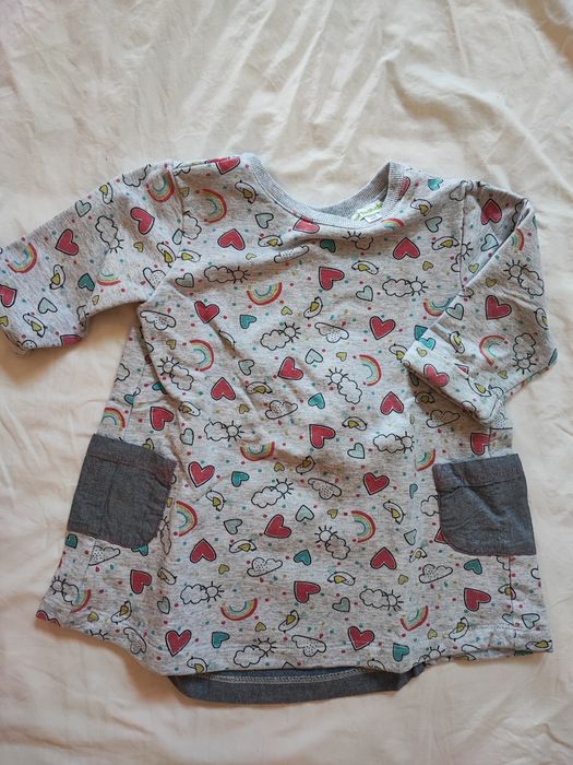 Roupa de menina usada