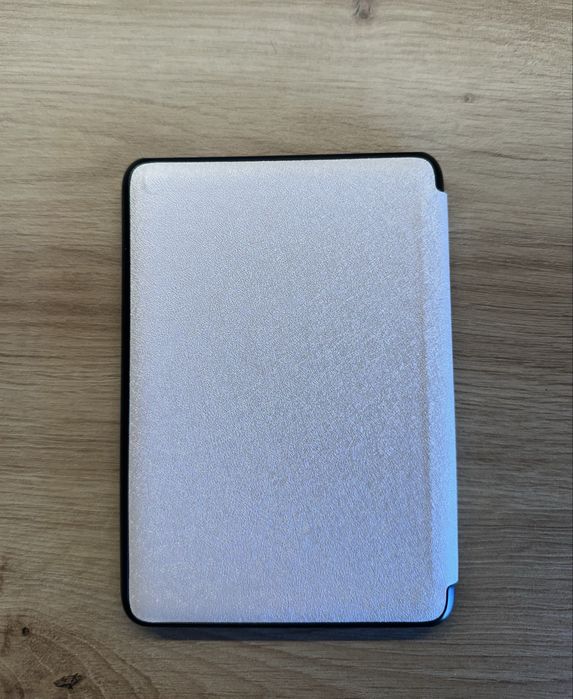 Бежевий чохол для Kindle 11 Gen (2022/2024)