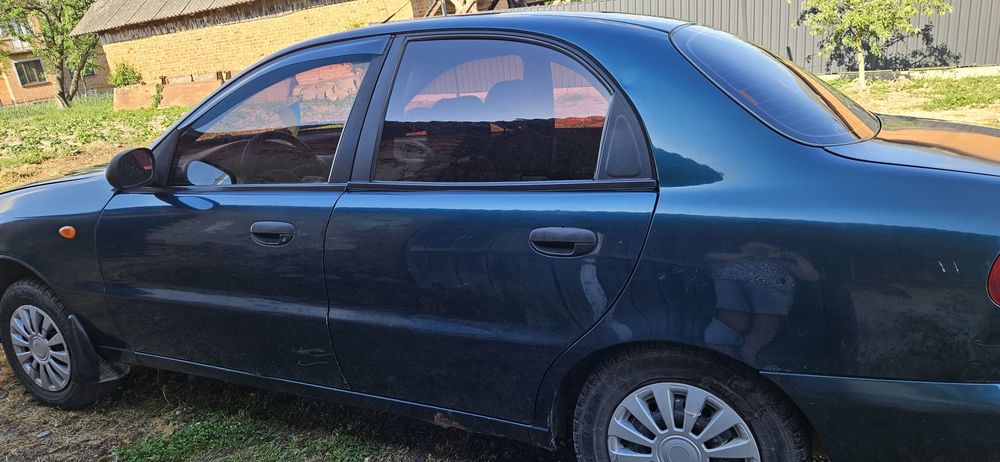 Daewoo LANOS 2005