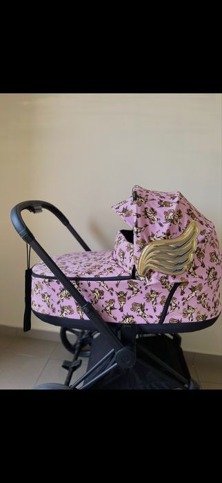Продам візочок Cybex Jeremy Scott pink