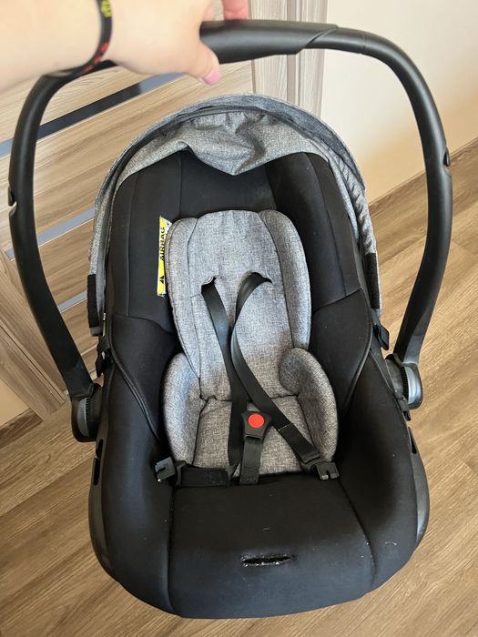 Автокрісло  автолюлька  Bebetto Mars